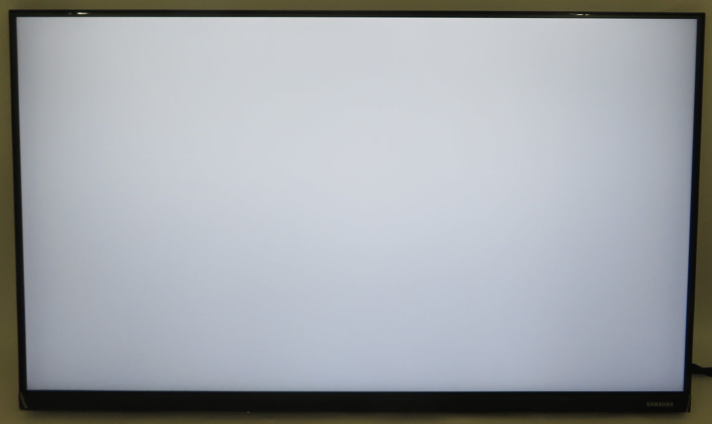 Samsung F27T350FHN 27" FHD LED Monitor, HDMI, VGA, AMD FreeSync