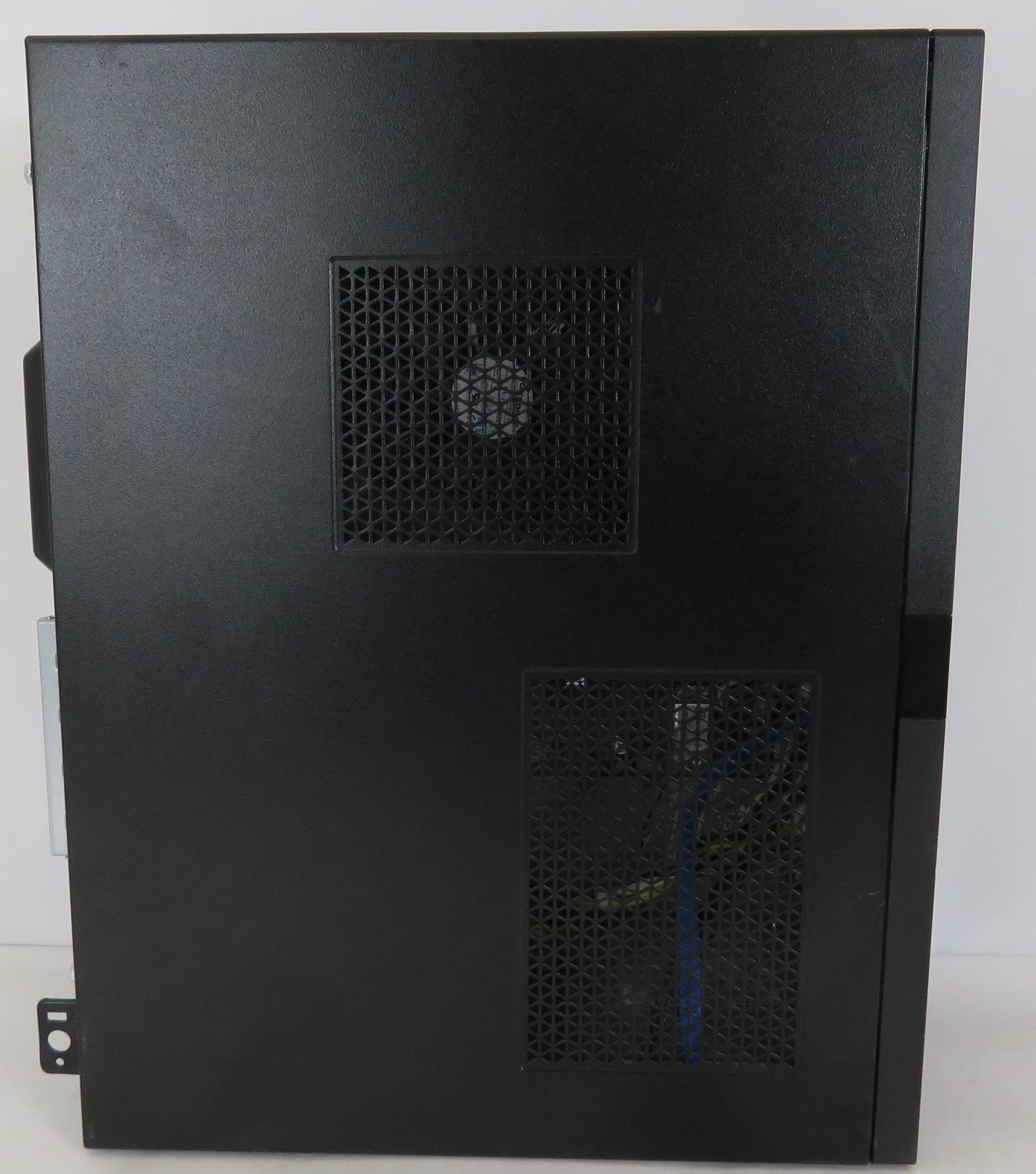 DELL VOSTRO 3670 i3-8100@3.60GHz 8GB 1TB SSD NO OS