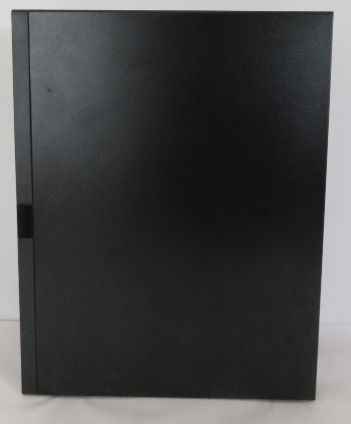 DELL VOSTRO 3670 i3-8100@3.60GHz 8GB 1TB SSD NO OS