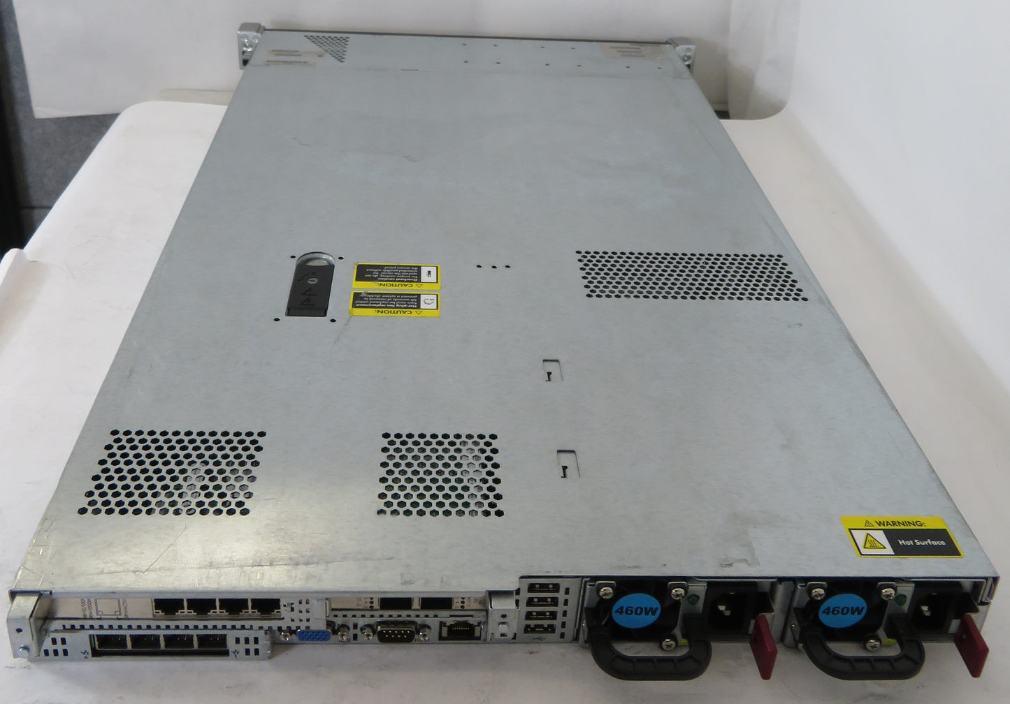 HPE DL360p Gen8 ProLiant 2x E5-2630L @2.0GHz(x2) 64GB RAM NO HDD 8 Slots