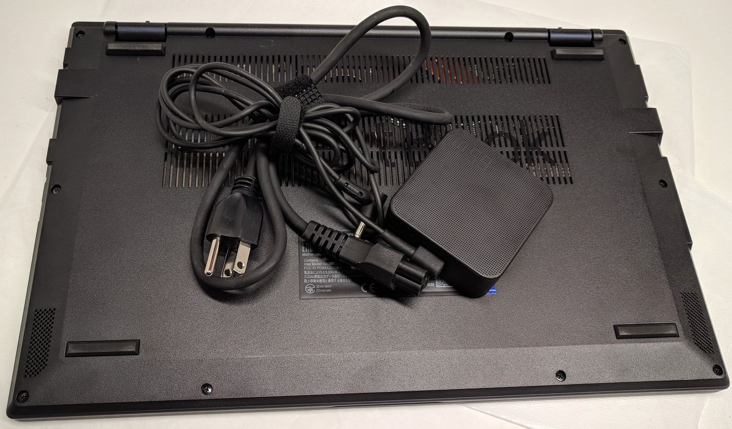 Asus EXPERTBOOK B1500C I5-1135G7@2.40GHZ, 16GB RAM 256GB SSD- Scratched