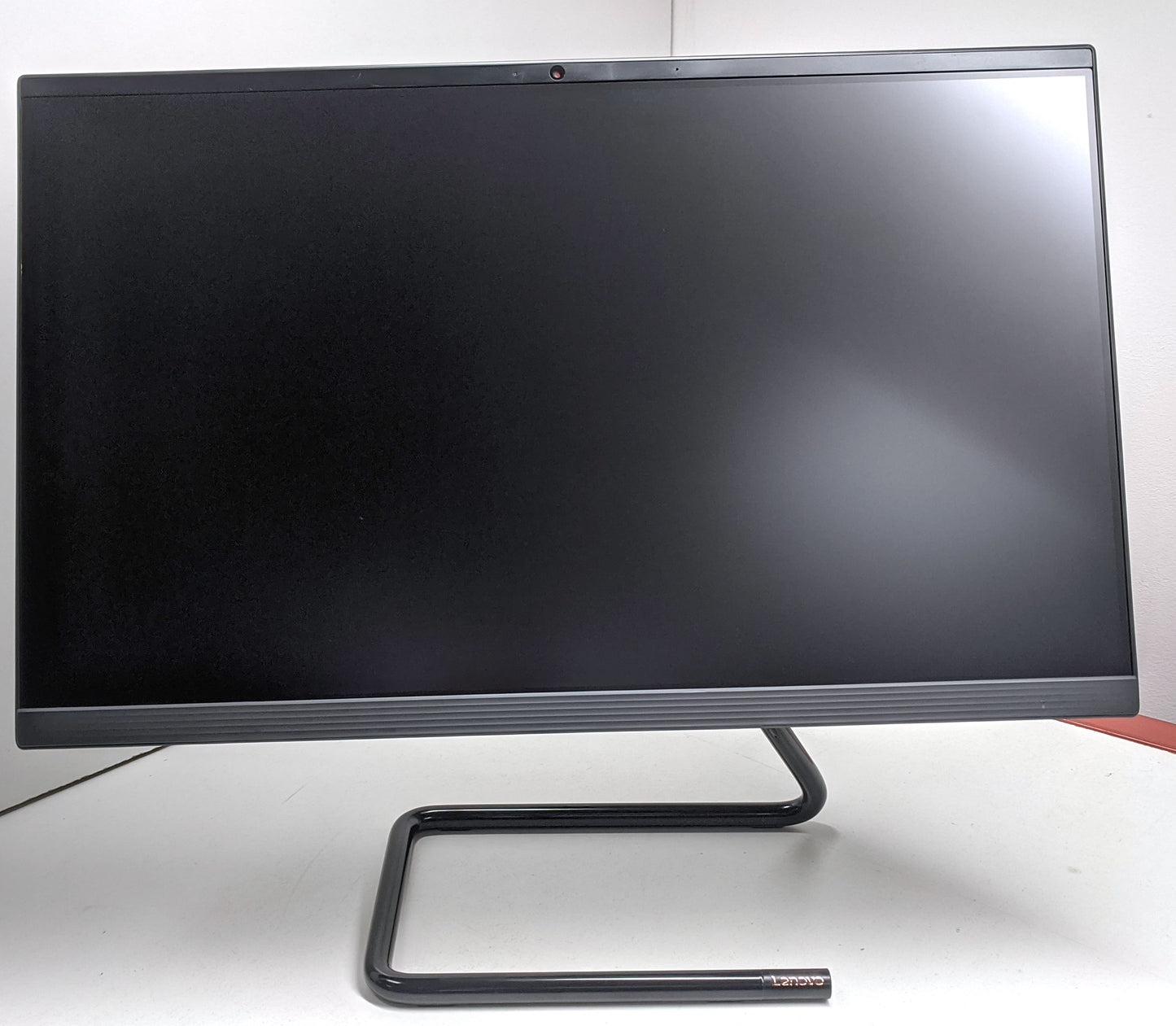 LENOVO IDEACENTRE A340 AIO PC 23.8in i3 8GB RAM 1TB HDD-SCRATCHED