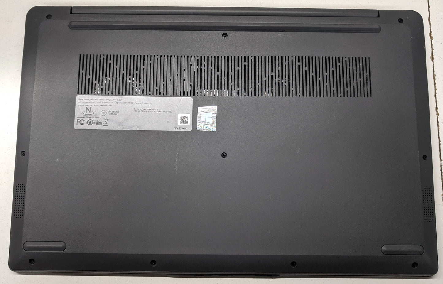 LENOVO IDEAPAD 3 15ITL6 i3-1115G4, 8GB,1TB-SCRATCHED