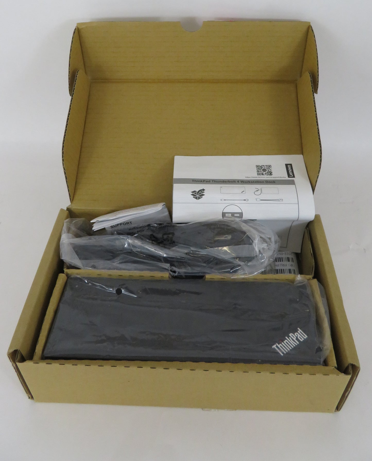 New Open Box Lenovo ThinkPad Thunderbolt 3 Dock Type 40AC DK1841 40AN 03X7538