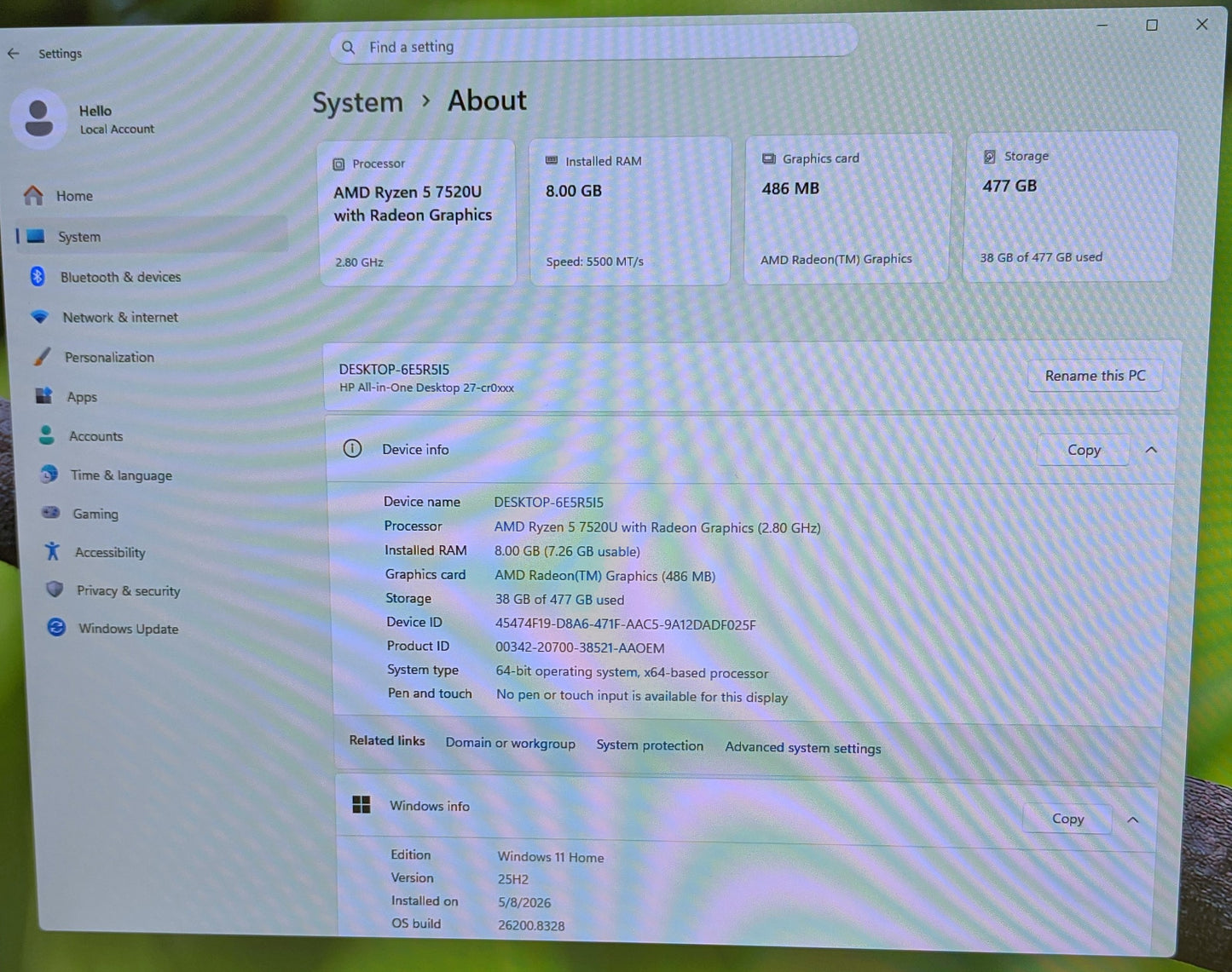 HP AIO PC 27-CR0016 27in AMD R5-7520U 8GB 512GB