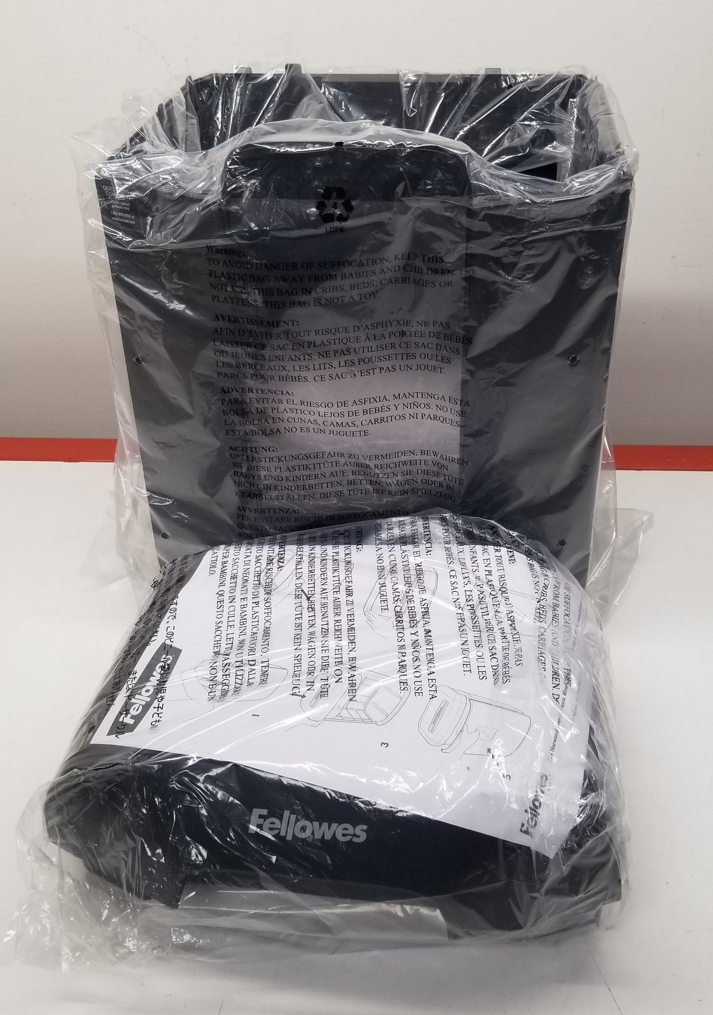 Fellowes LX85 Cross Cut 12-Sheet Black