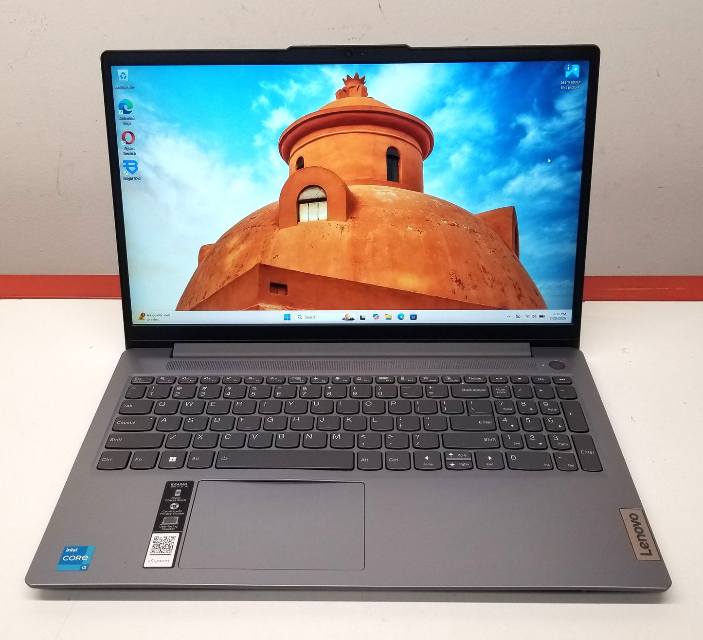 Lenovo IdeaPad Slim 3 15IRU8 15.6in i3-1305U, 8GB RAM 256GB