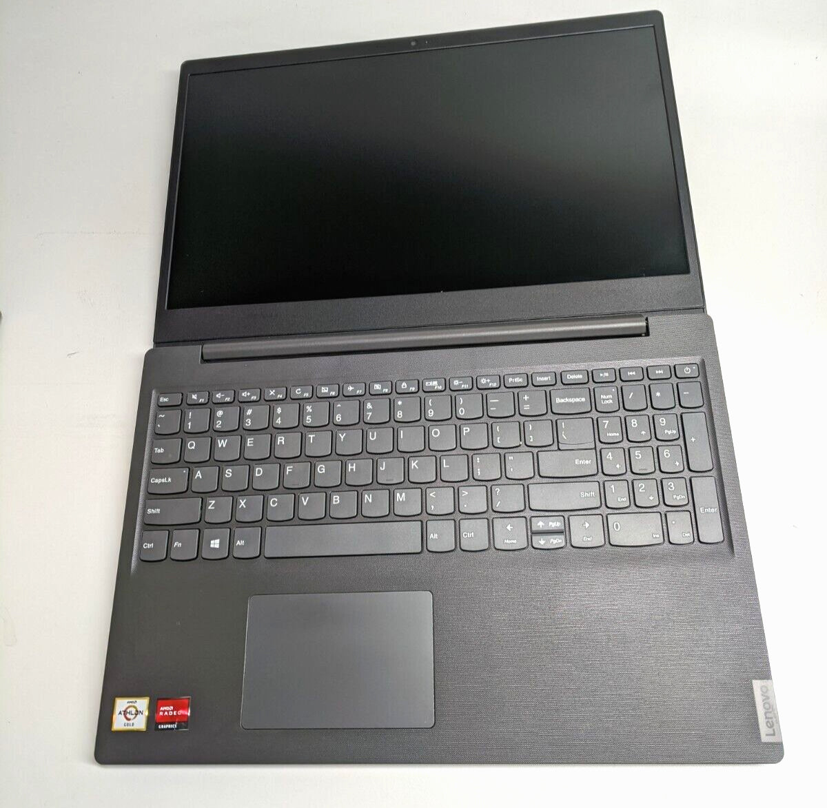 Lenovo V15ADA 82C7 15.6"AMD Athlon Gold 3150U- 4GB RAM 500GB SSD-SCRATCHED