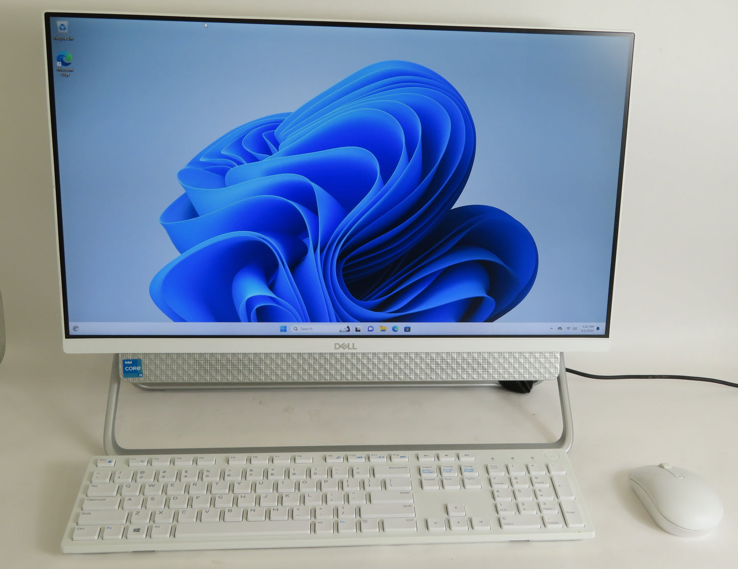 Dell Inspiron 5400 23.8" AIO i3-1115G4@3.00GHz 8GB RAM 256GB SSD WIN 11 H