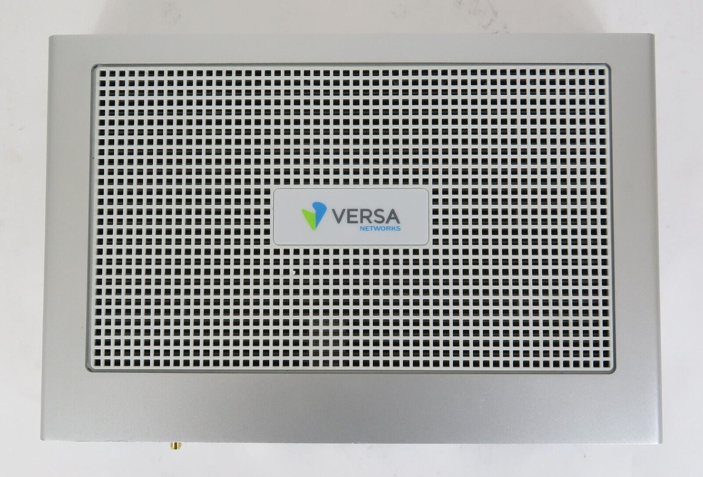 Versa Networks CSG770 Cloud Services Gateway CSG770-4GP - No Adapter/Antennas