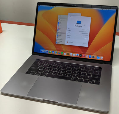 Apple macbook pro A1707 15.4" (I7-17700HQ@2.80GHz, 16GB, 512GB)