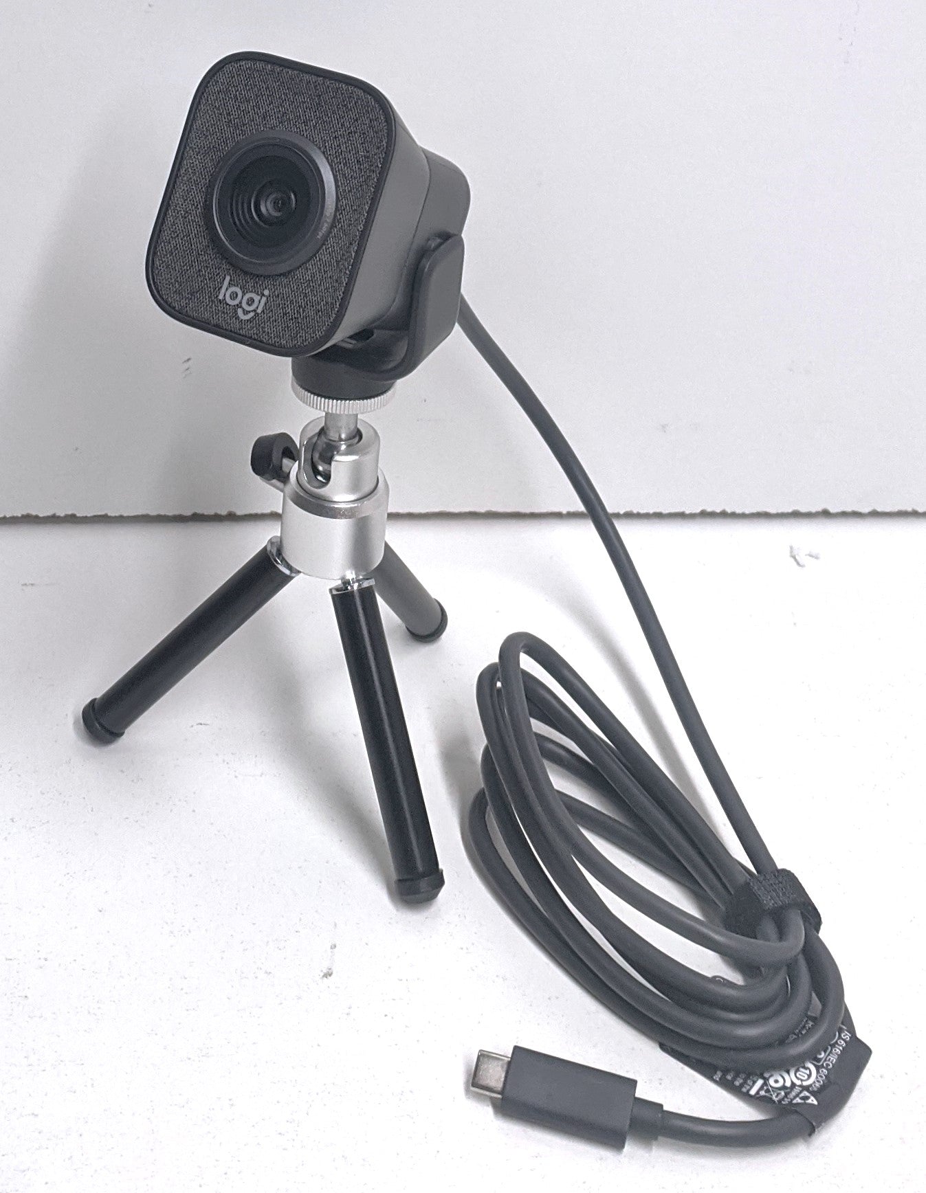 LOGITECH STREAMCAM PLUS 1080p/60fps