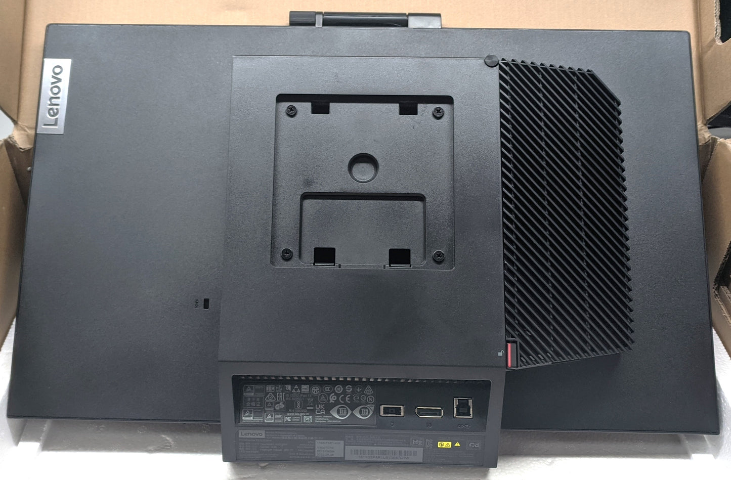 LENOVO THINKCENTRE TI022 21.5in LCD MONITOR