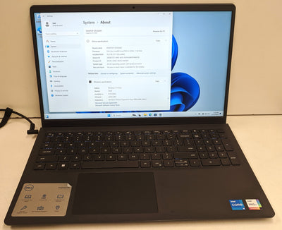 DELL INSPIRON 15 3520 i5-1235U 16GB RAM 256GB SSD-SCRATCHED