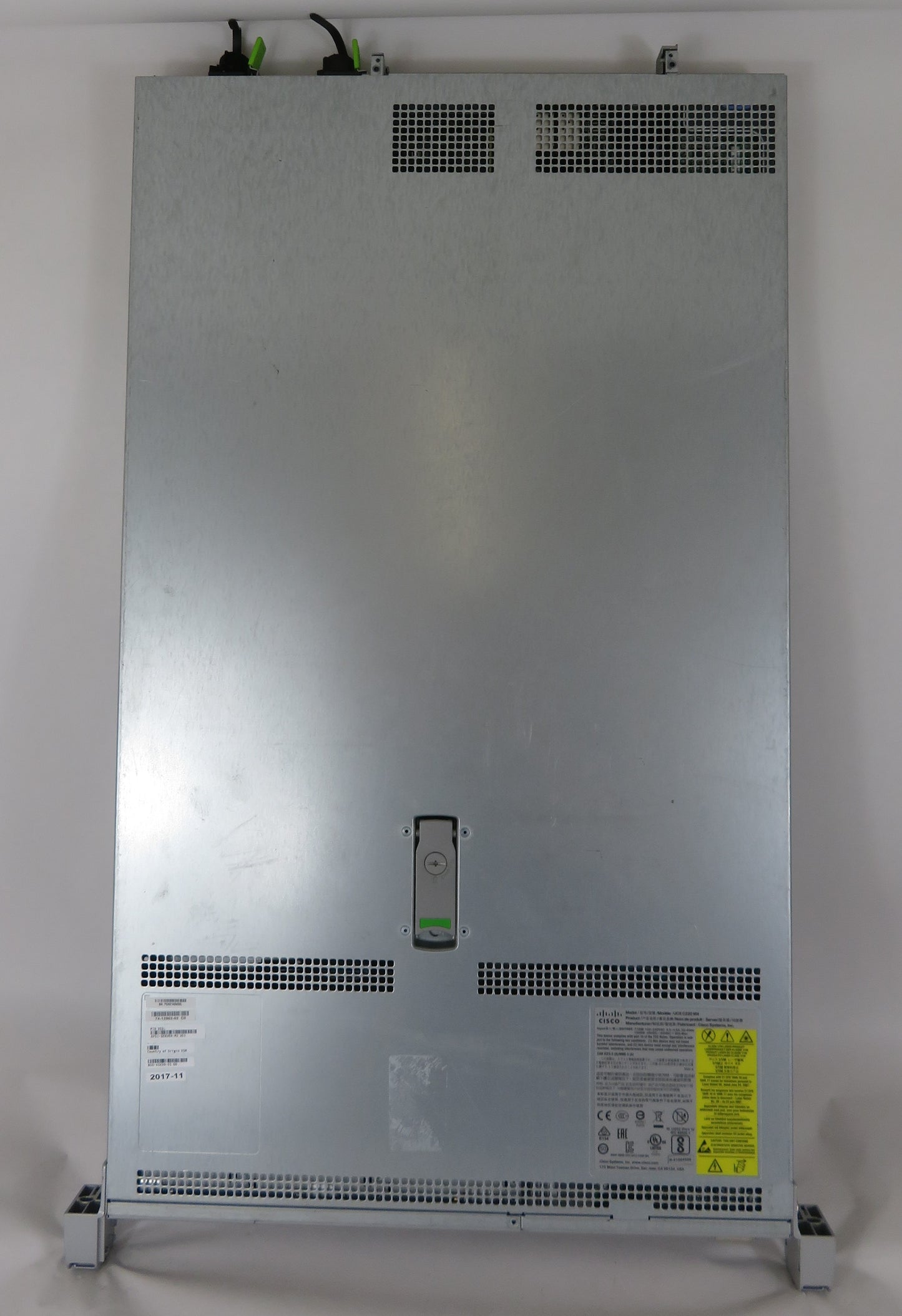 Cisco UCS-C220-M4 Xeon E5-2609v3@1.9GHz(x2) 64GB RAM 240GB 600GB(x2) 770W(x2)