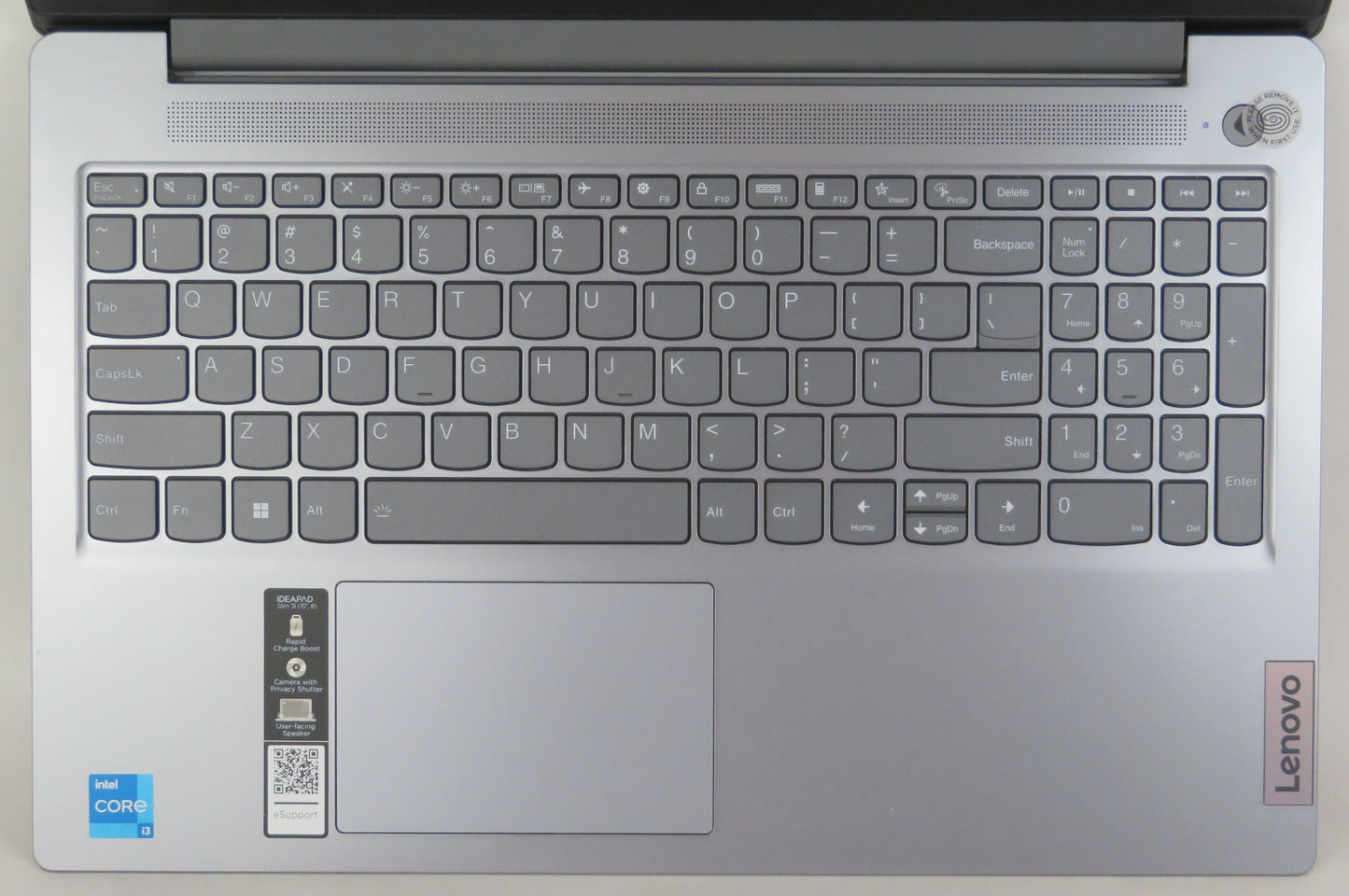 Lenovo IdeaPad Slim 3 15IRU8 i3 1305U 1.6GHz 8GB RAM 256GB Windows 11