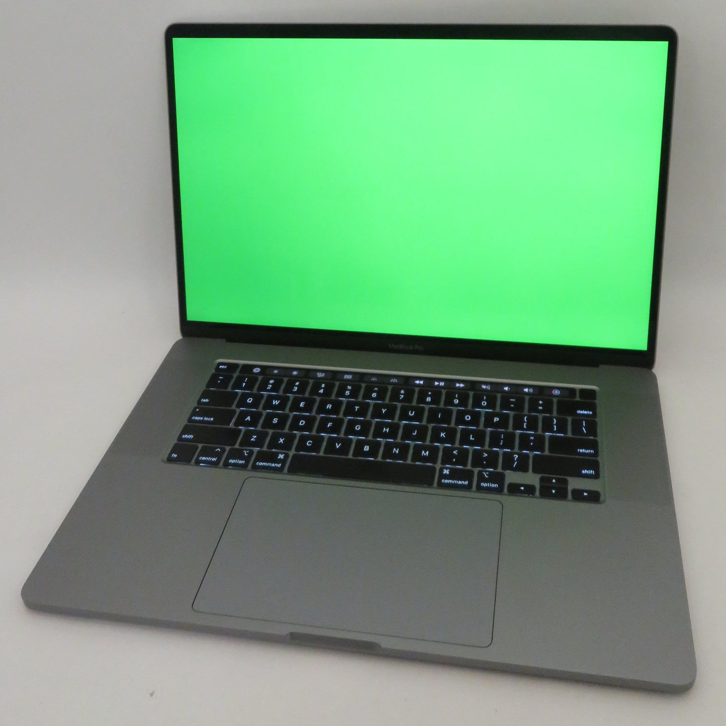 Apple MacBook Pro 2019 16in A2141 i9-9880H 2.3GHz 64GB RAM 2TB Sequoia 5500M