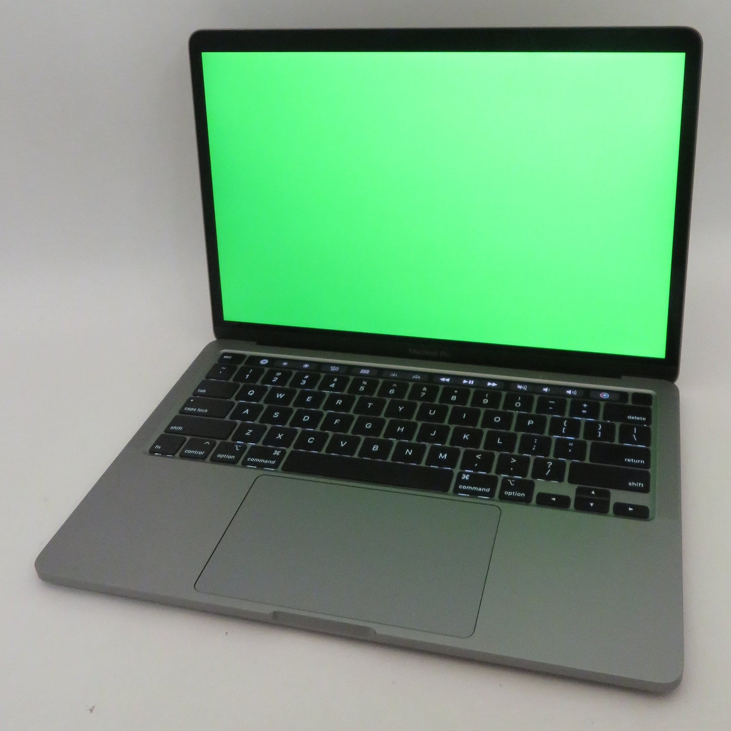 Apple MacBook Pro 2020 13in Retina i7 1068NG7 2.3GHz 16GB 512GB A2251 macOS