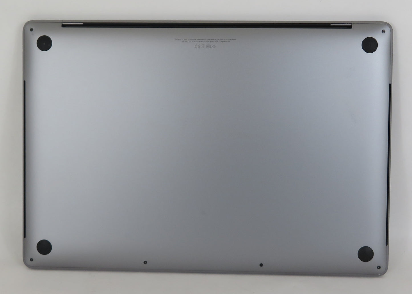 Apple MacBook Pro 2019 16in A2141 i9 9980HK 2.4GHz 16GB RAM 512GB macOS 5300M