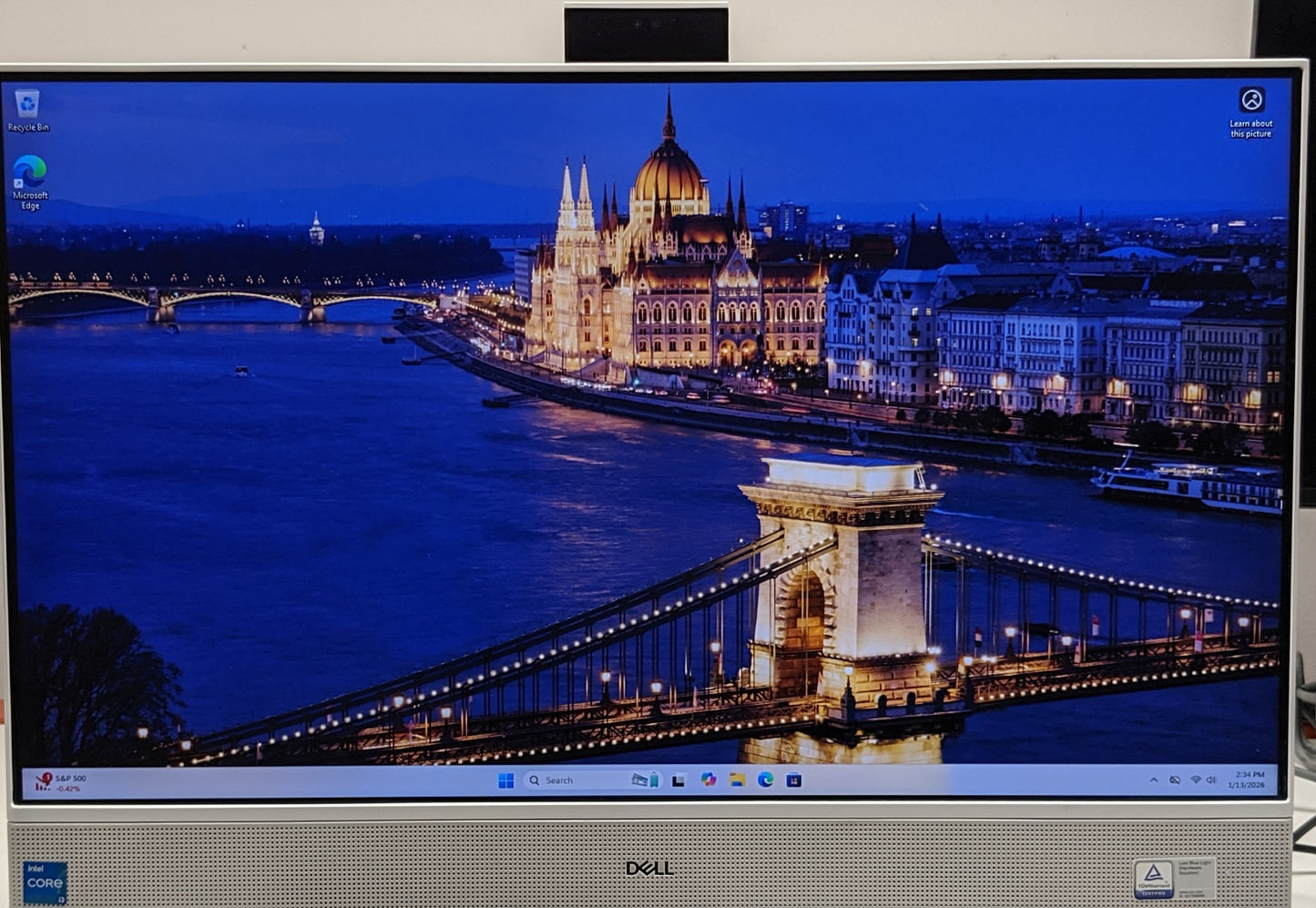 DELL INSPIRON 24 5410 23.8in i3-1215U 8GB RAM 256GB SSD