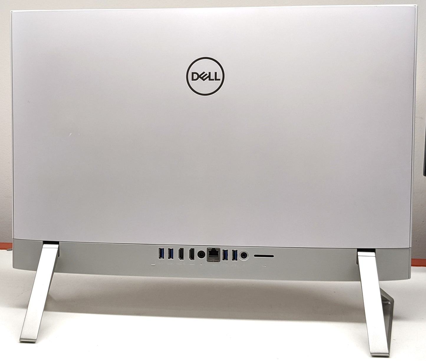 DELL INSPIRON 24 5410 23.8in i3-1215U 8GB RAM 256GB SSD