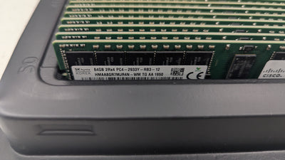 50x SK HYNIX 64GB DDR4 2933MHz 2Rx4 HMAA8GR7MJR4N
