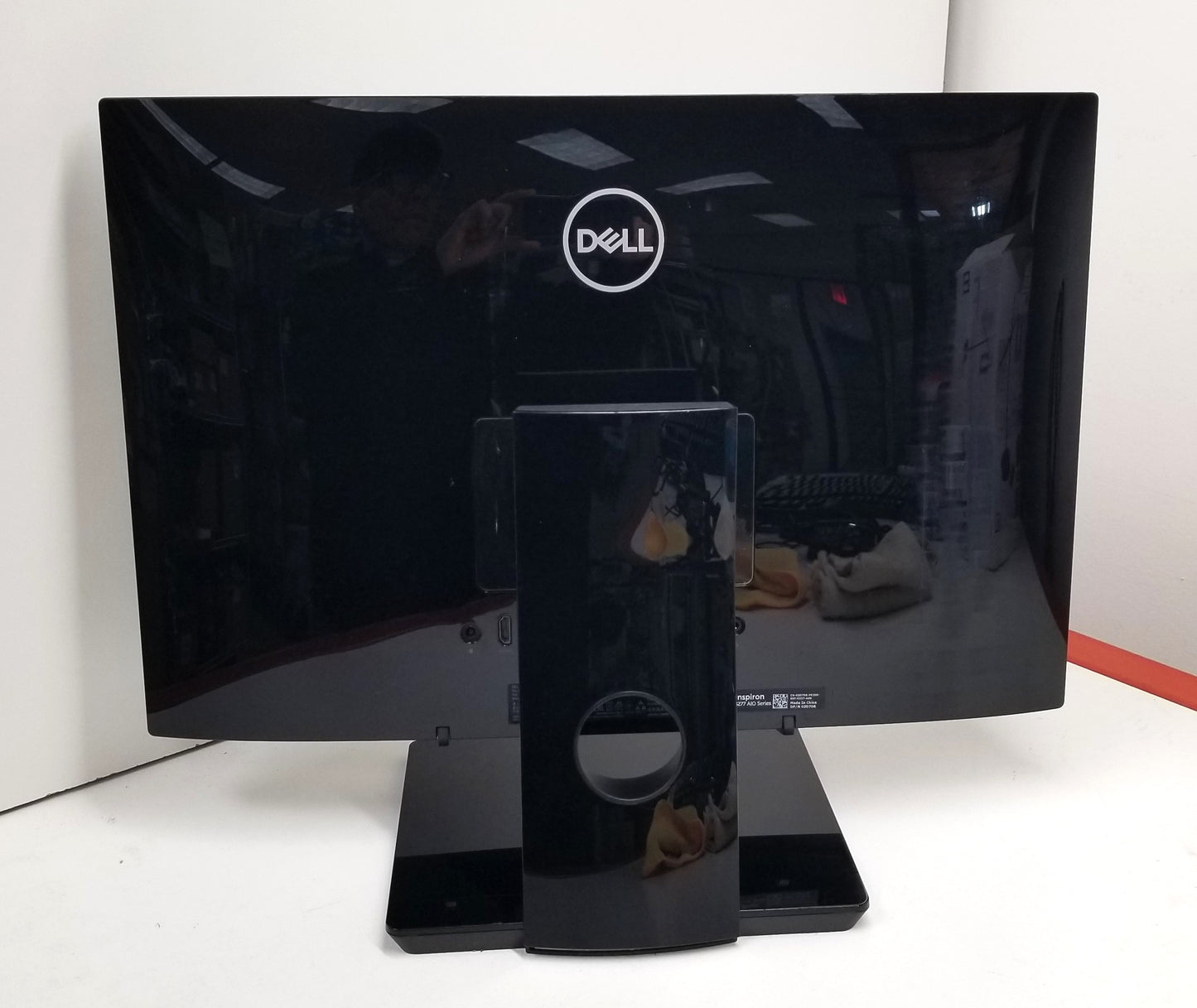 DELL INSPIRON 3277 21.5 IN TOUCHSCREEN i3-7130U, 4GB/16GB MEMORY, 1TB