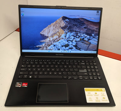 ASUS VIVOBOOK E1504F R5-7520U, 16GB RAM, 512GB SSD