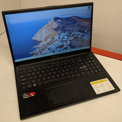 ASUS VIVOBOOK E1504F R5-7520U, 16GB RAM, 512GB SSD