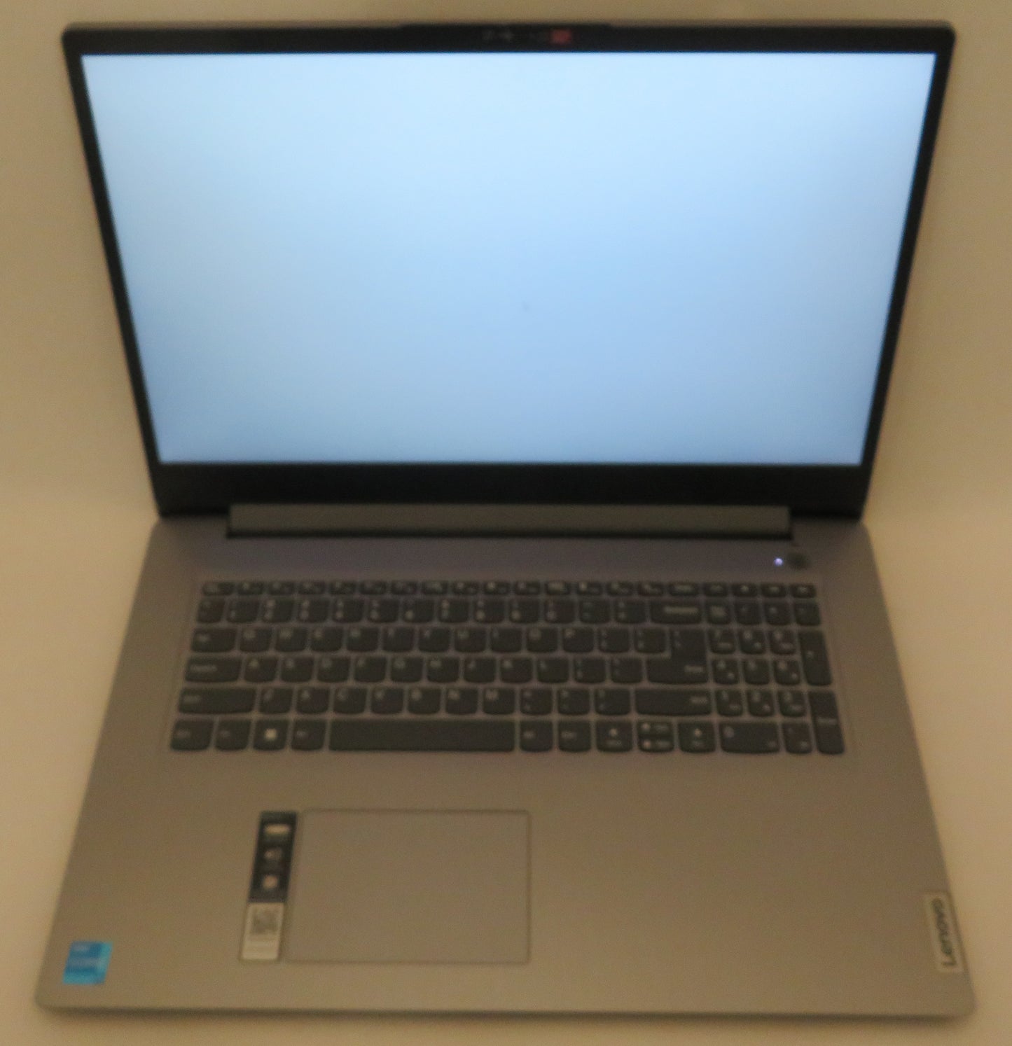 Lenovo IdeaPad 3 15.6in FHD i3 1215U 1.2GHz 8GB RAM 256GB Win11