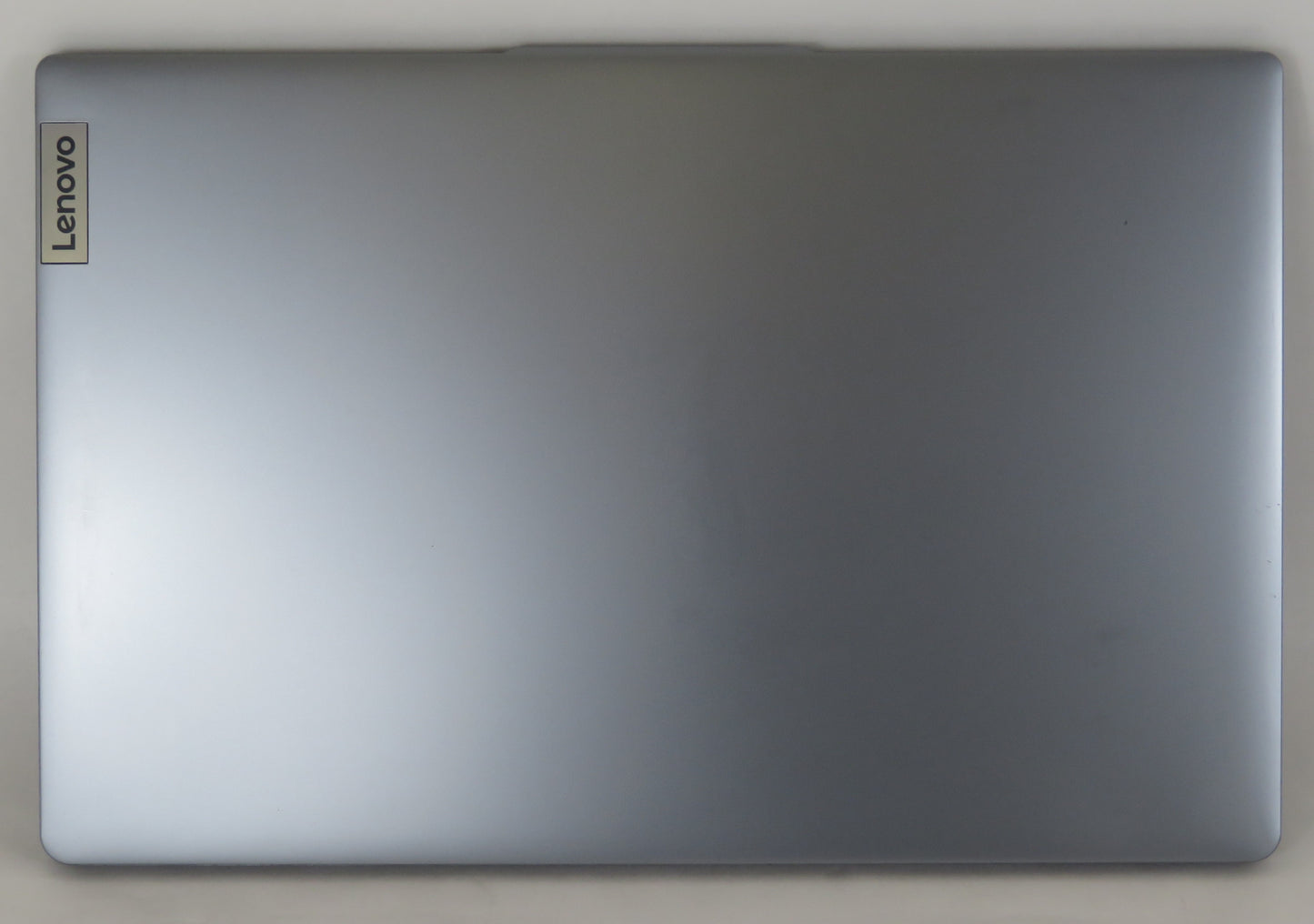 Lenovo IdeaPad Slim 3 15.6in Ryzen 3 7320U 2.4GHz 8GB RAM 512GB Win 11