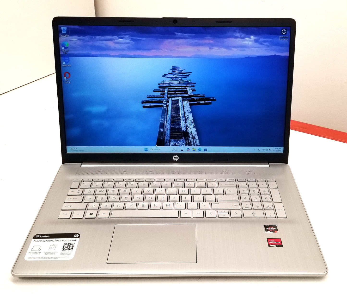 HP 17-CP1124OD 17.3 IN R3-3250U, 8GB, 256GB