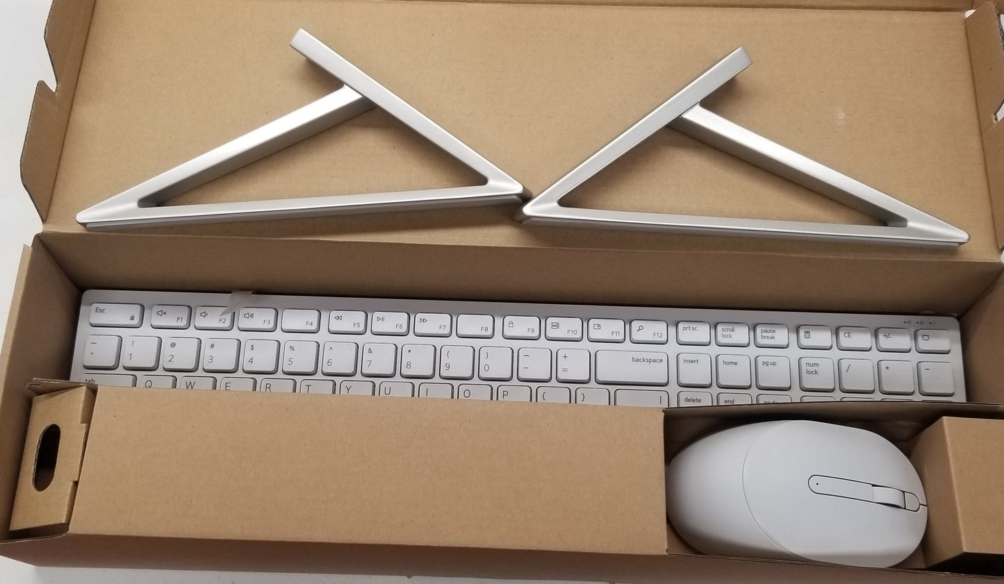 Dell Inspiron 24 5430 I3-100U, 8GB MEMORY, 512GB SSD