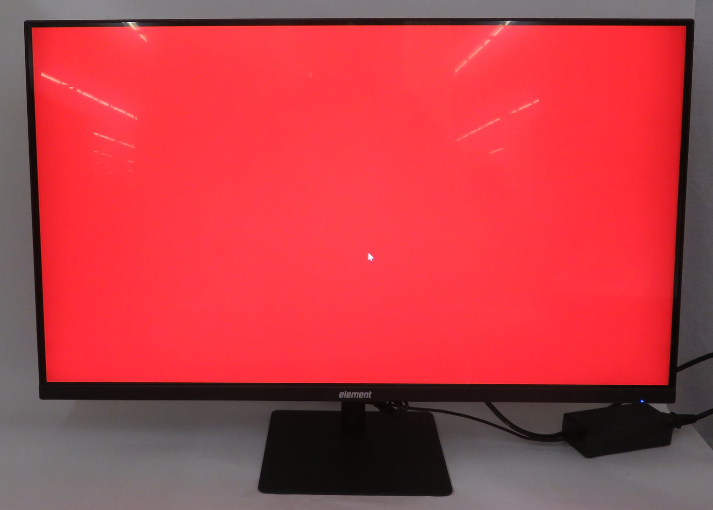 Element EM2FPAF32B 32in 1080P VA Display 3-Sided Frameless Monitor