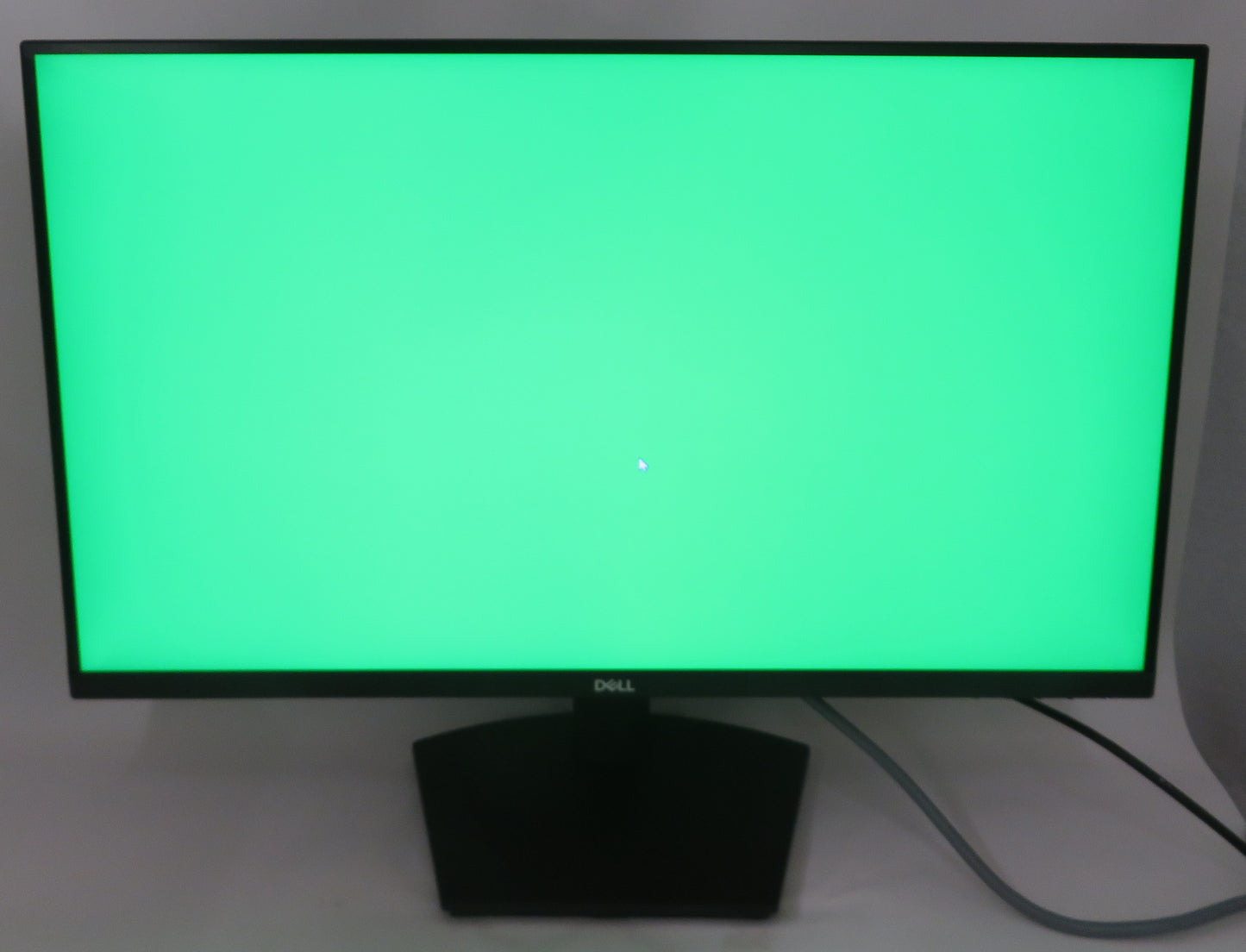 Dell SE2723DS 27" QHD Monitor, AMD FreeSync
