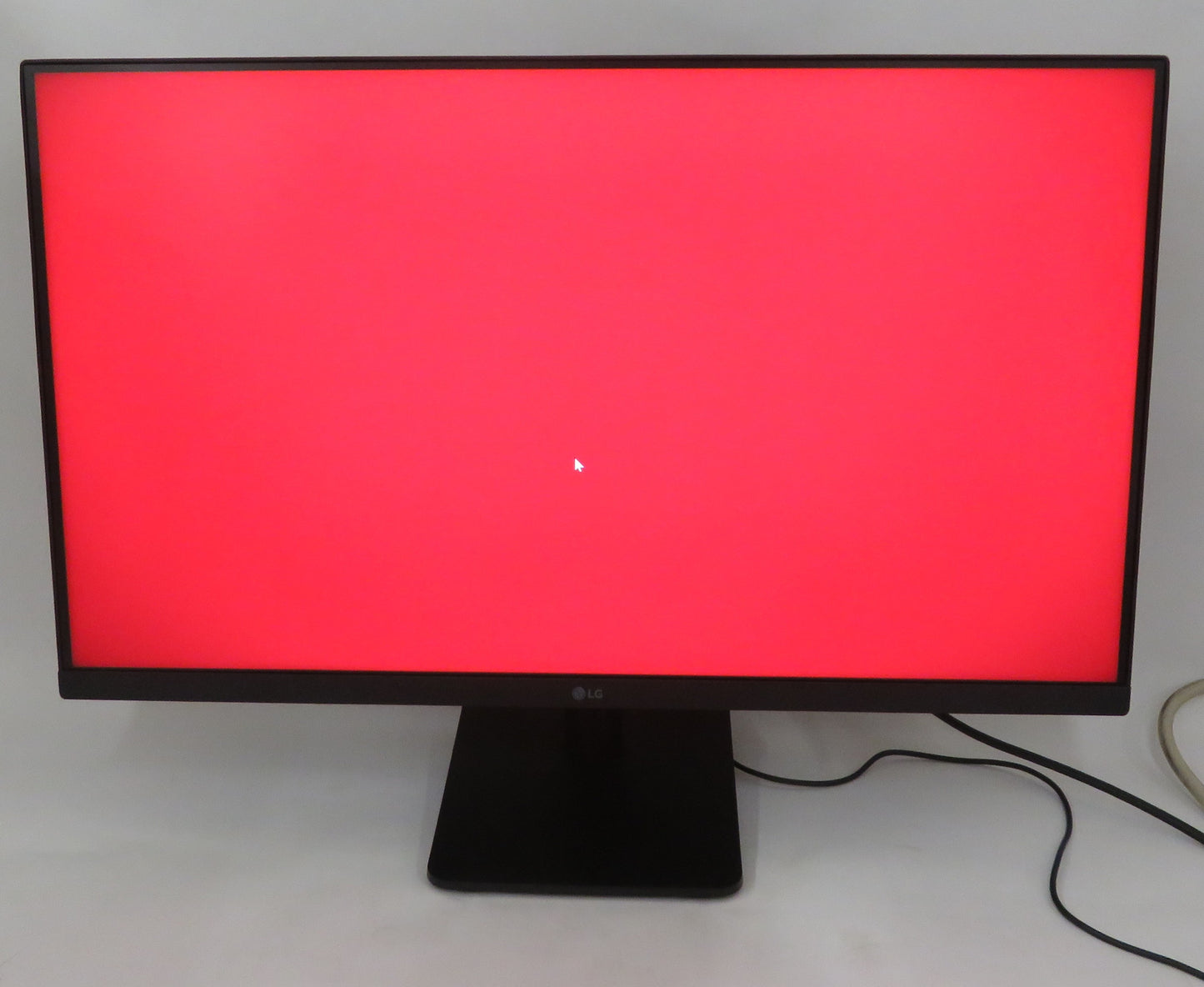 LG 27MP400-B 27'' FHD IPS 3-Side Borderless FreeSync Monitor