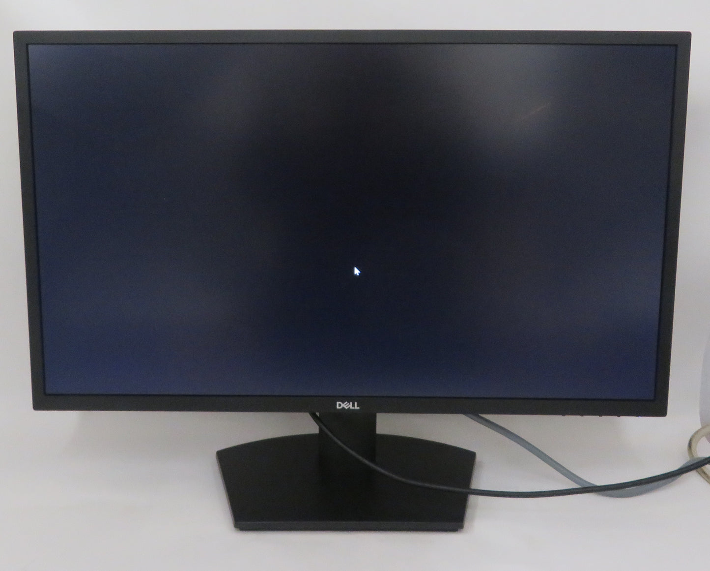 Dell 27in Monitor SE2722H Full HD VGA HDMI AMD FreeSync