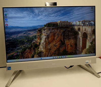 Dell Inspiron 24 5420  I3-1315U 8GB RAM 512GB SSD