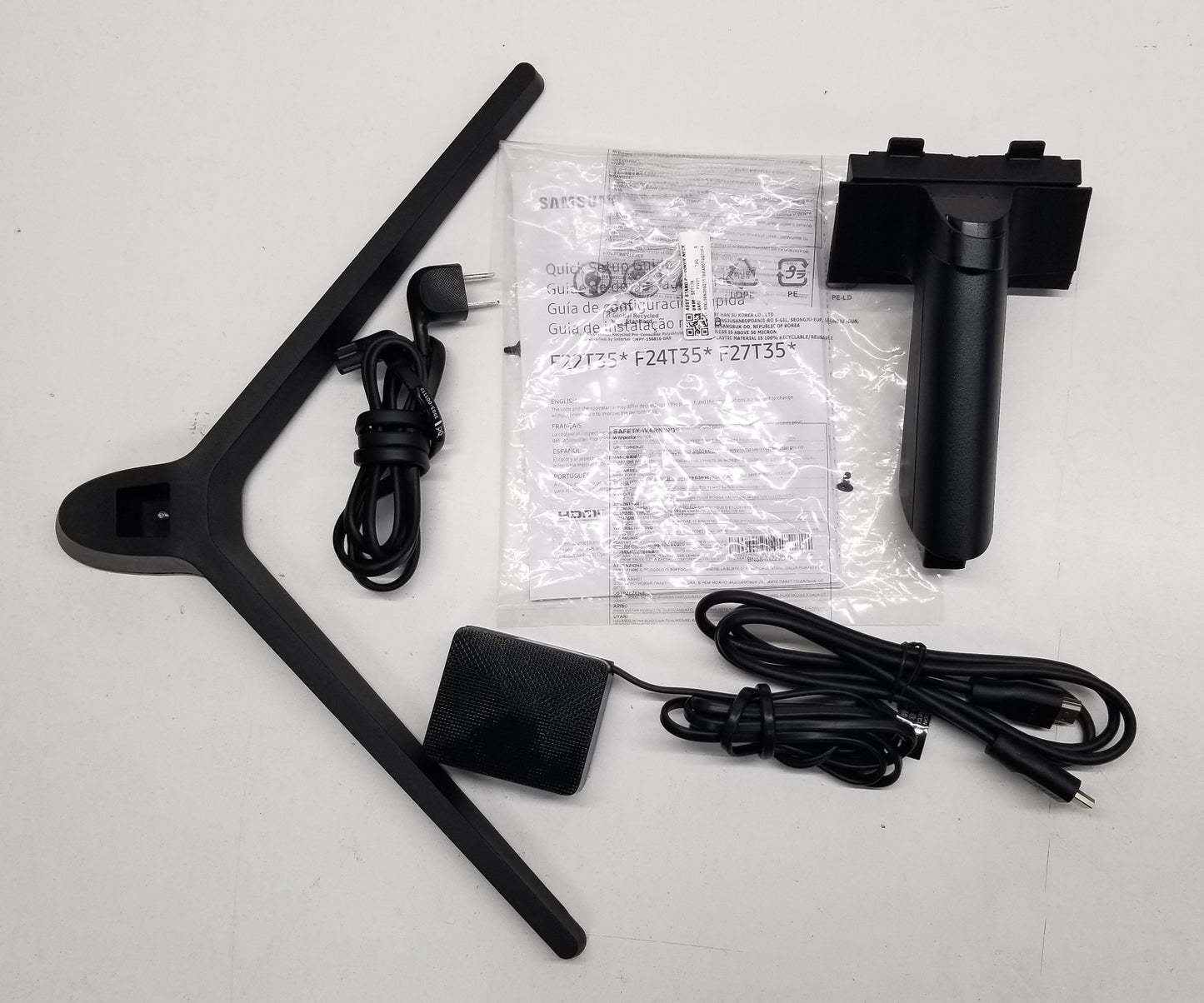 SAMSUNG F27T350FHN 27in Full HD FreeSync LED LCD Monitor