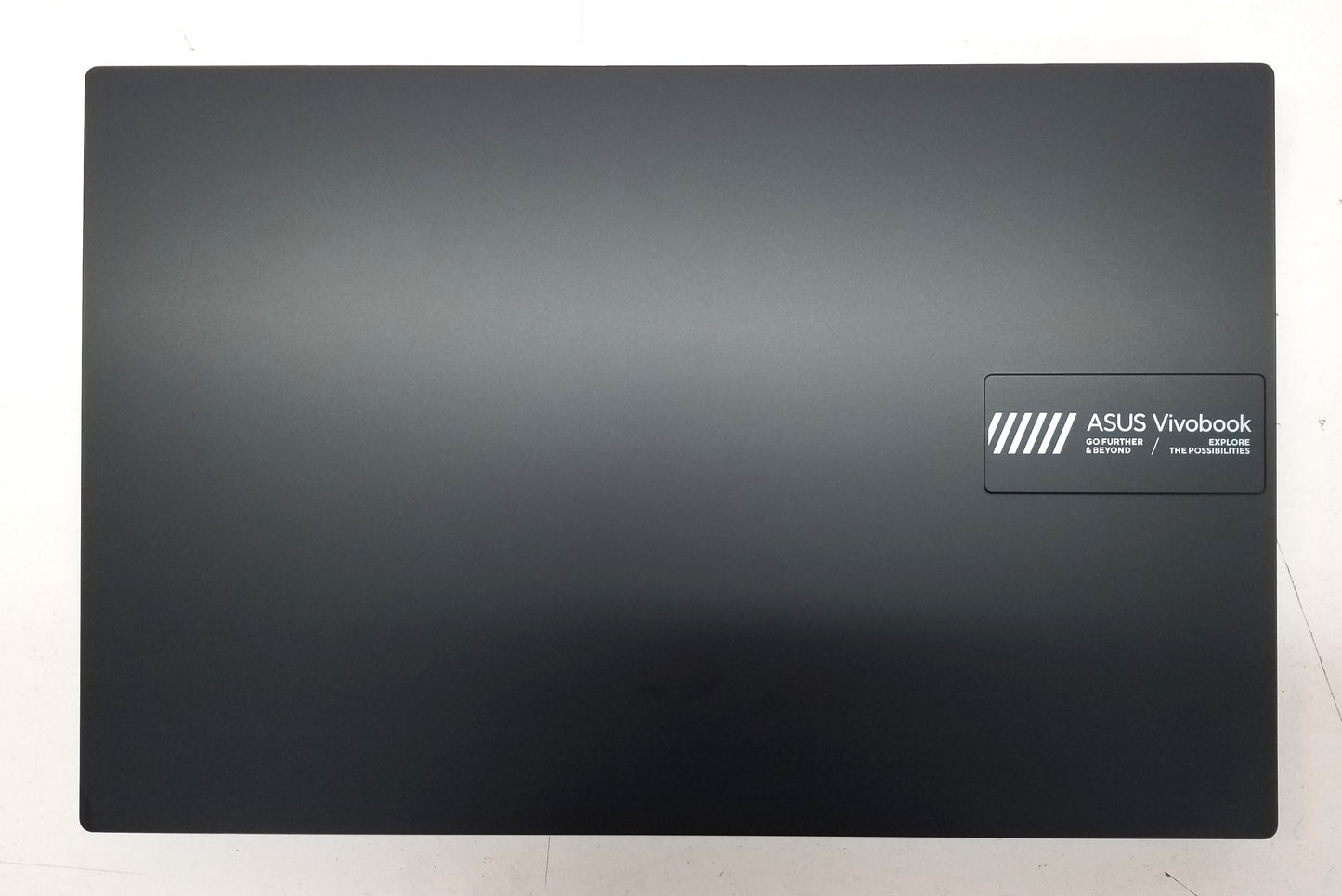 ASUS VIVOBOOK E1504F 15.6 In R5-7520U 16 GB, 512GB