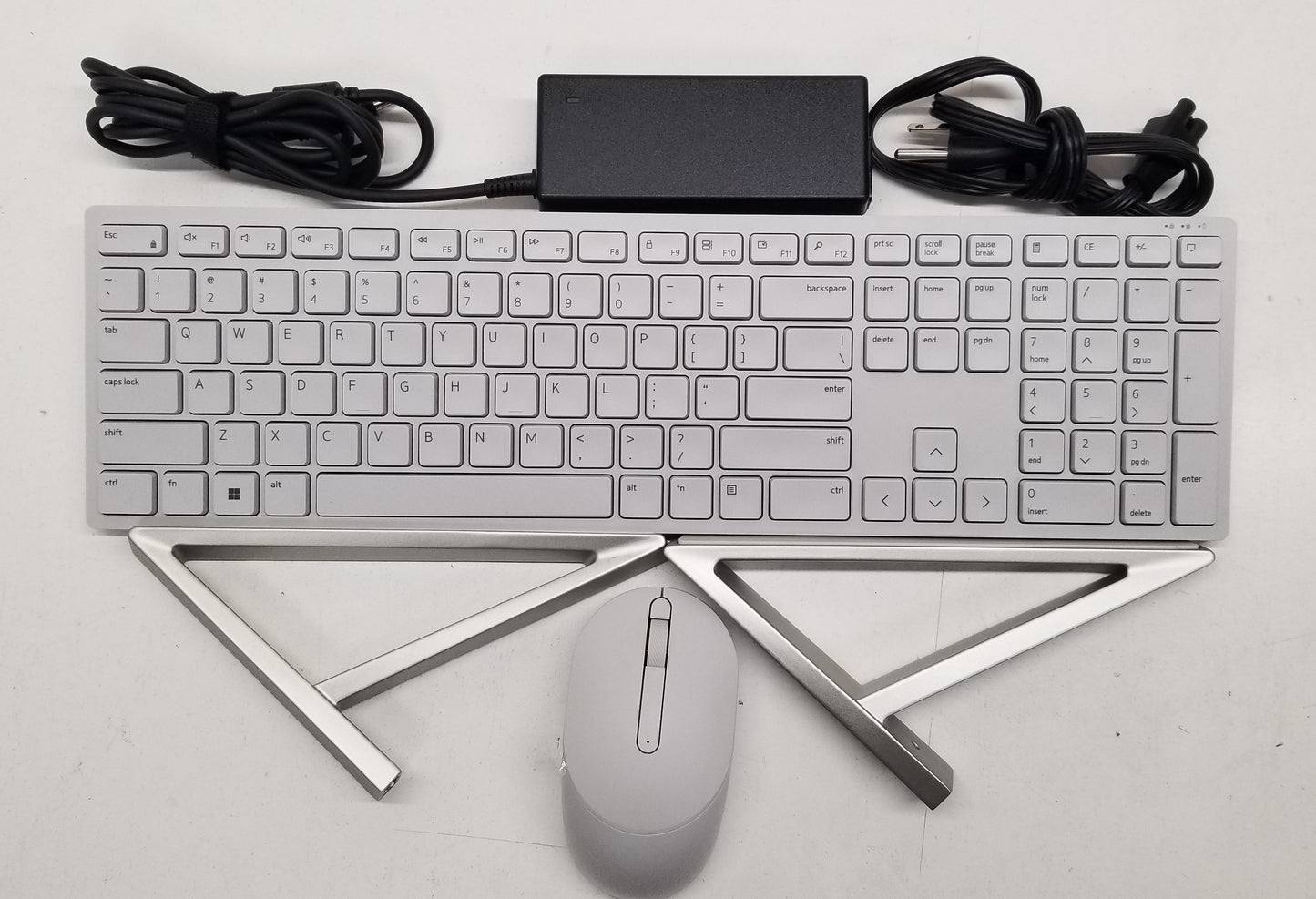 Dell Inspiron  24 5430 i3-100U, 8GB, 512GB