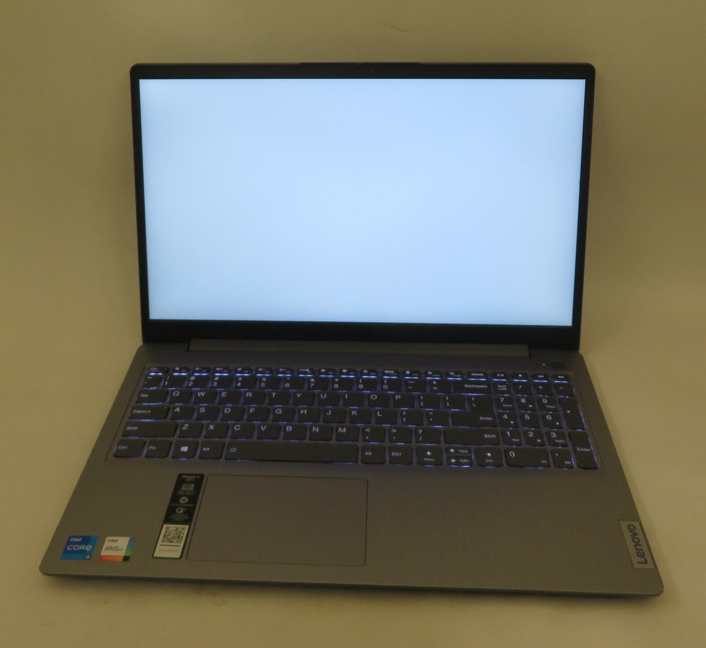 Lenovo IdeaPad 3 15.6in FHD 15ITL6 i3 1135G7 2.4GHz 8GB RAM 256GB Win11