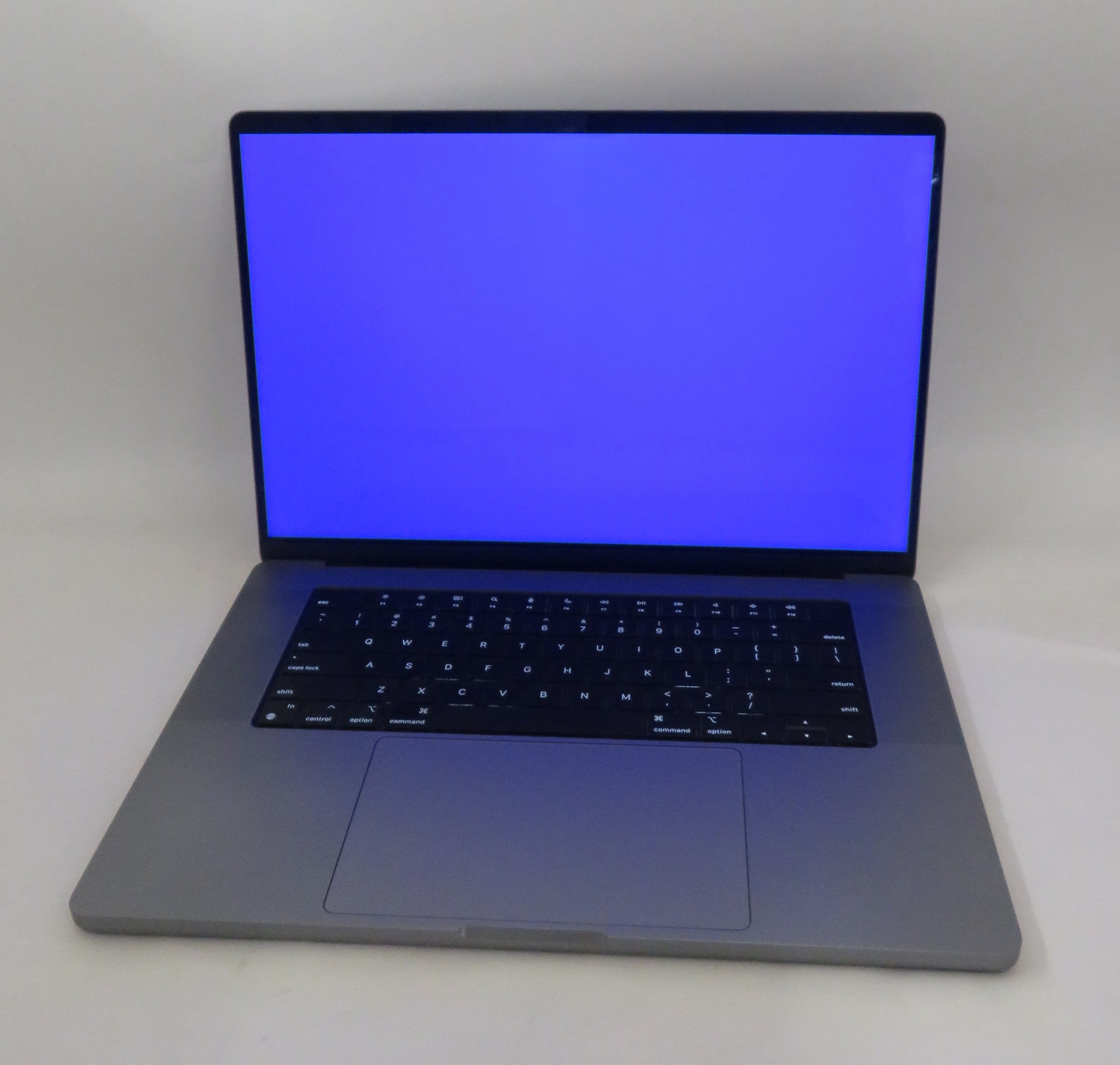 Apple Macbook Pro 2023 16in Retina M2 Pro 16GB RAM 512GB Tahoe A2780