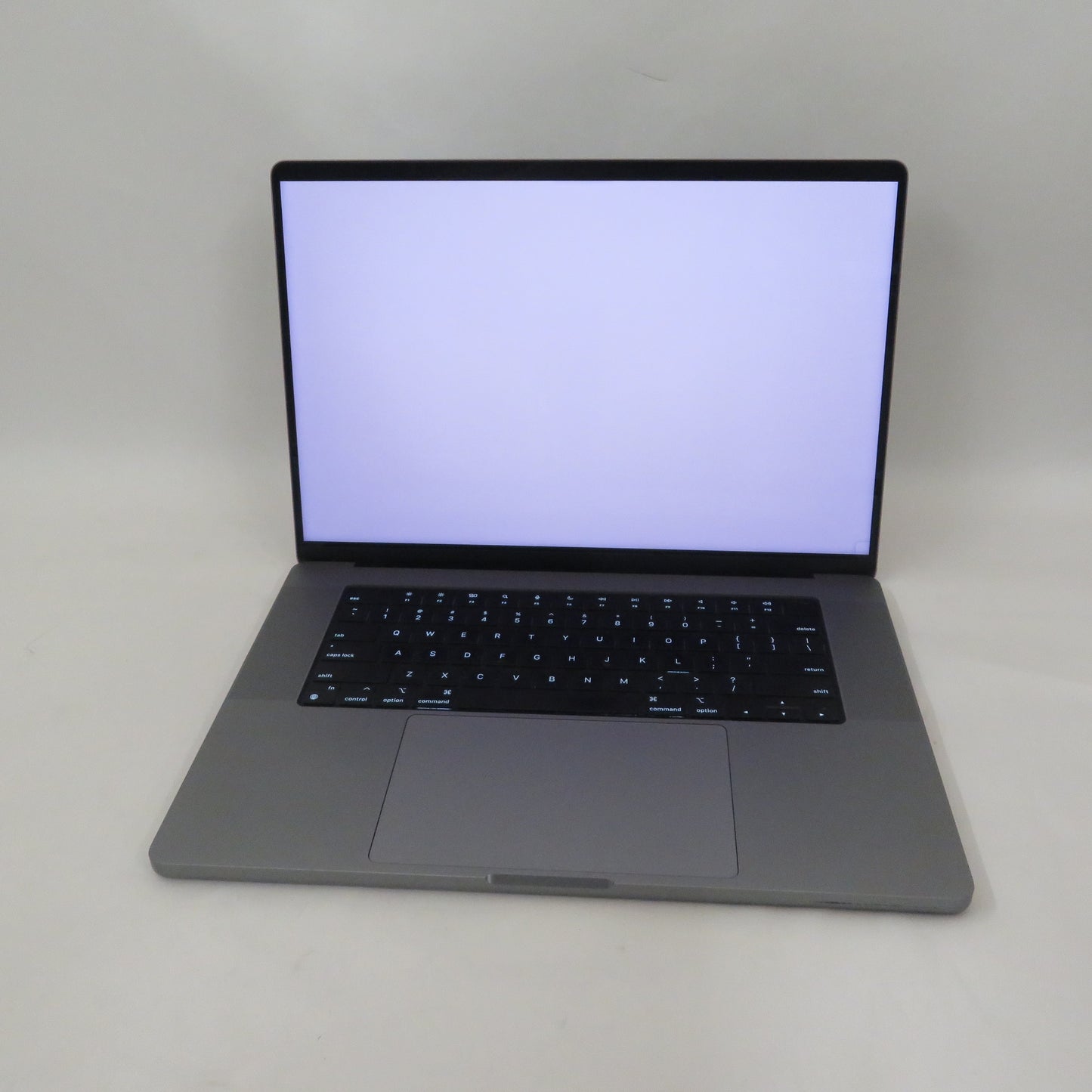 Apple Macbook Pro 2023 16in Retina M2 Pro 32GB RAM 512GB Tahoe A2780