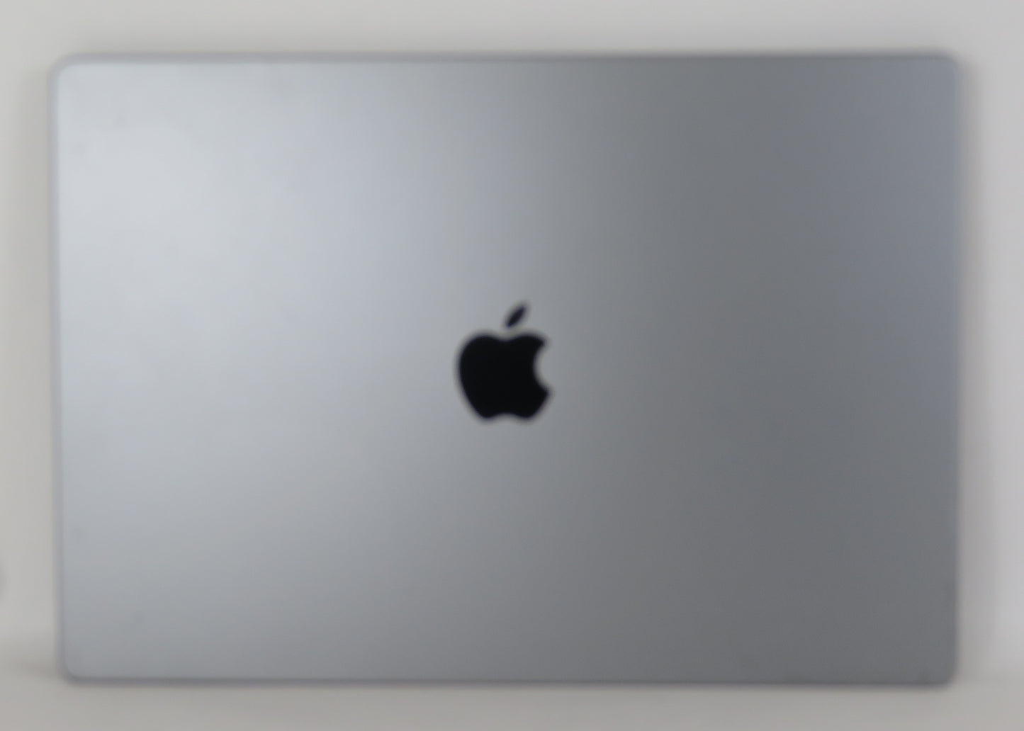 Apple Macbook Pro 2023 16in Retina M2 Pro 16GB RAM 512GB Tahoe A2780