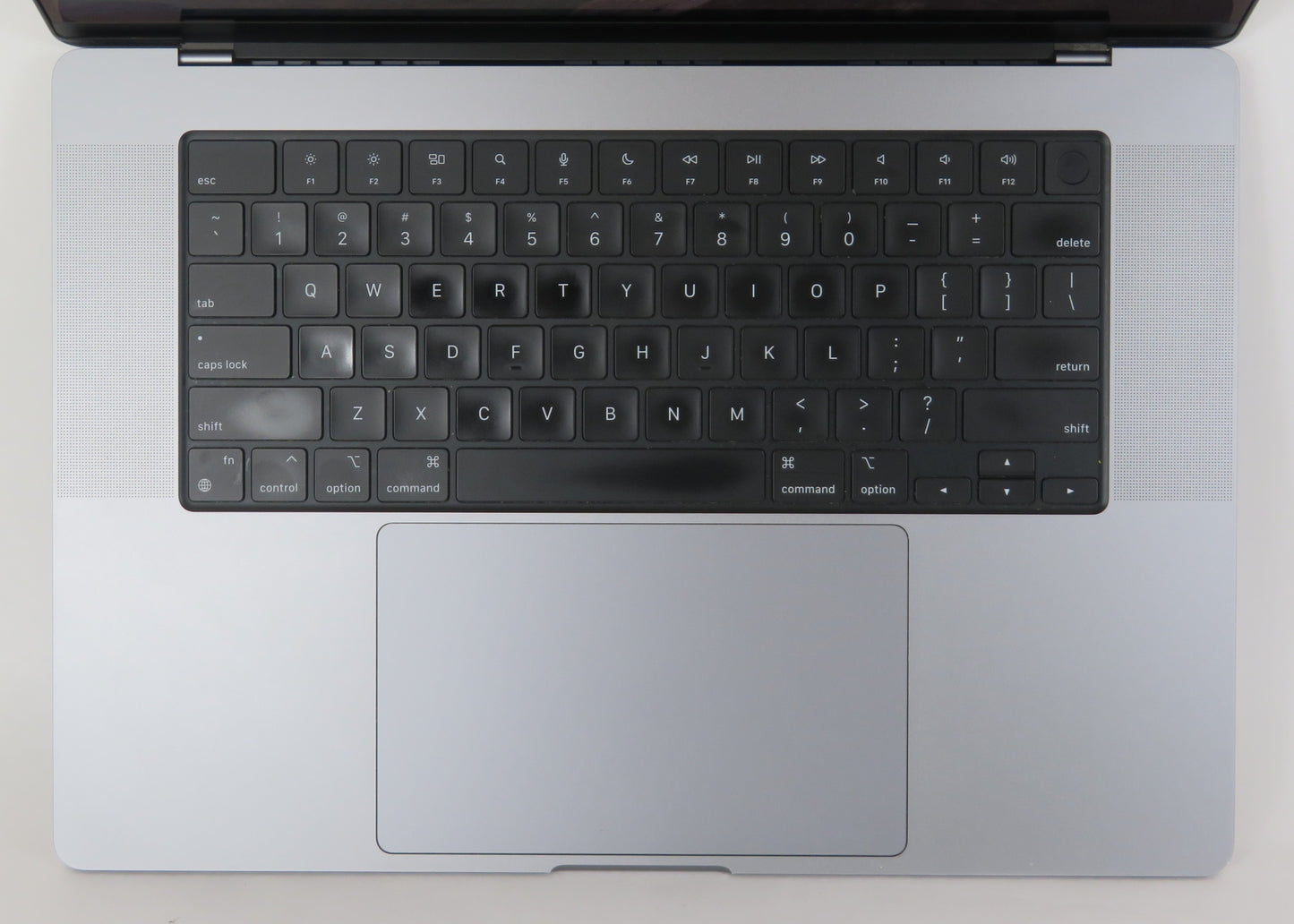 Apple Macbook Pro 2023 16in Retina M2 Pro 16GB RAM 512GB Tahoe A2780