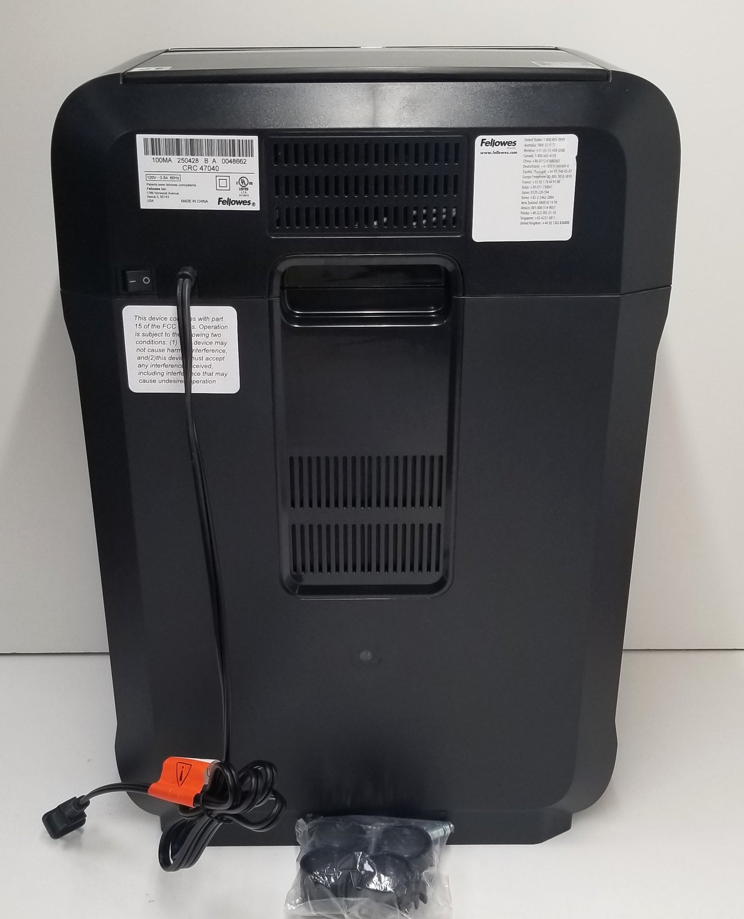 Fellowes AutoMax 100MA 100-Sheet Auto Feed Micro-Cut Shredder, Black,