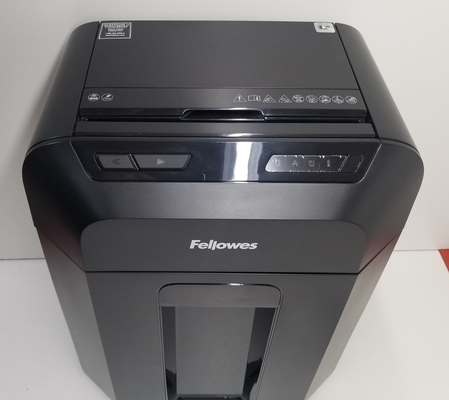 Fellowes AutoMax 100MA 100-Sheet Auto Feed Micro-Cut Shredder, Black,