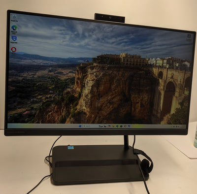 Lenovo IdeaCentre AIO 3i 22 Desktop, 21.5in PG-8505, 4GB, 256GB SSD