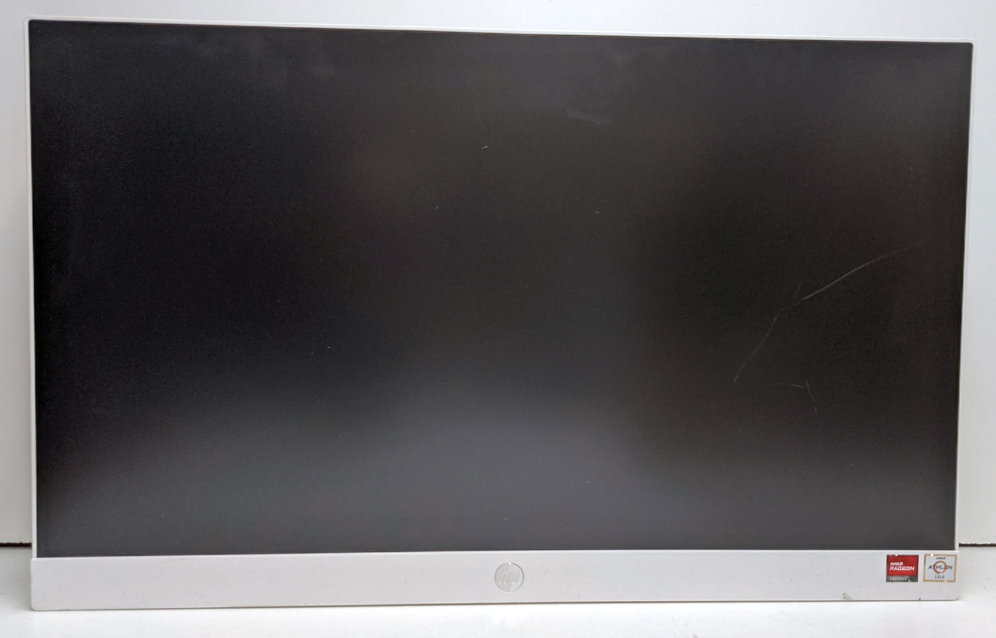 HP AIO 24-CR0046 DESKTOP AMD ATHLON GOLD 7220U 4GB 256GB